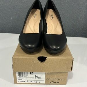 Clarks black heels